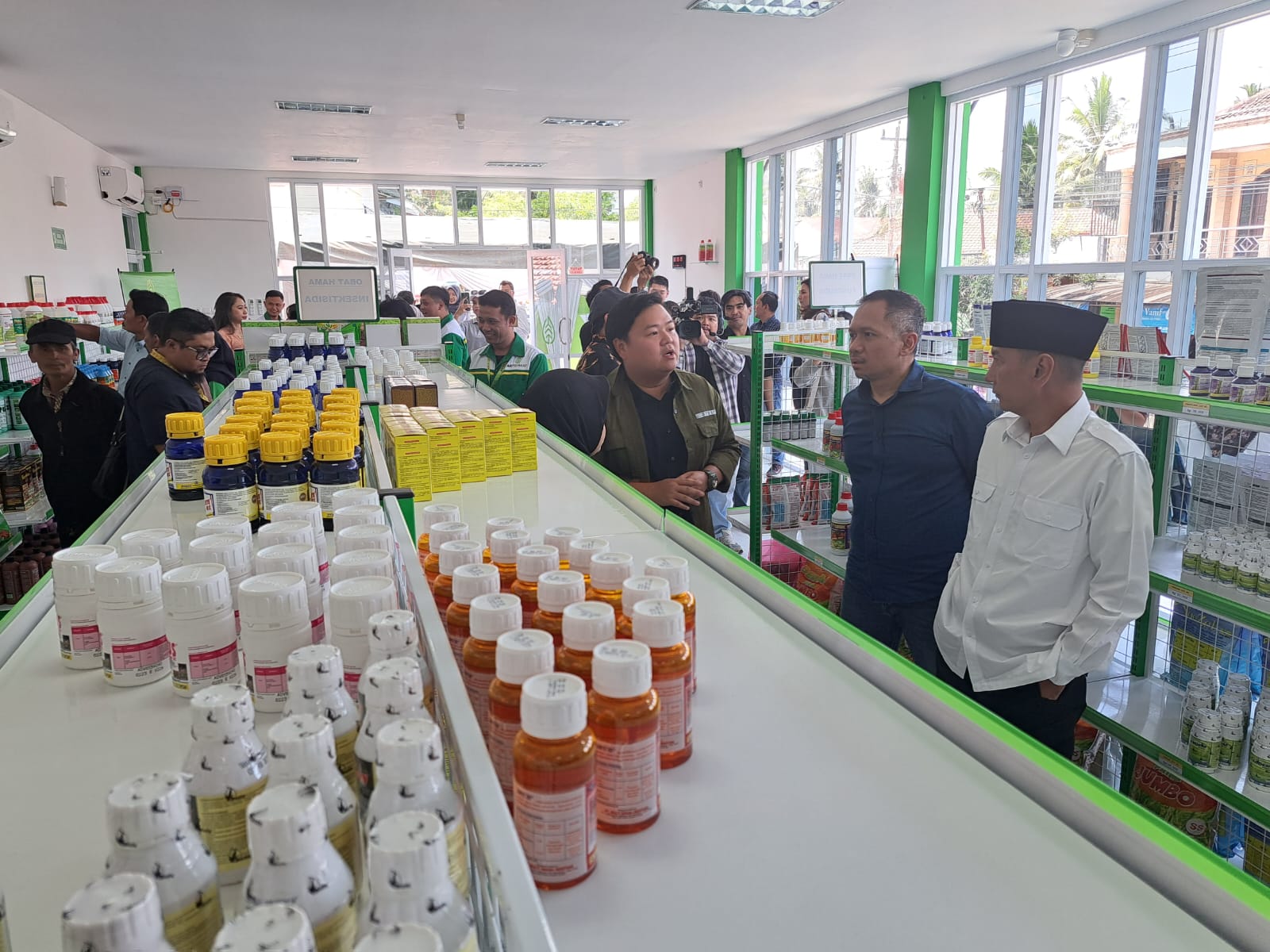 Dilengkapi gudang, Arto Mart Adikarto siap suplai alat pertanian petani Magelang Dilengkapi gudang, Arto Mart Adikarto siap suplai alat pertanian petani Magelang
