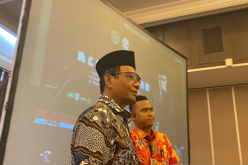 Mahfud MD dukung pencepatan jadwal pendaftaran capres-cawapres Mahfud MD dukung pencepatan jadwal pendaftaran capres-cawapres