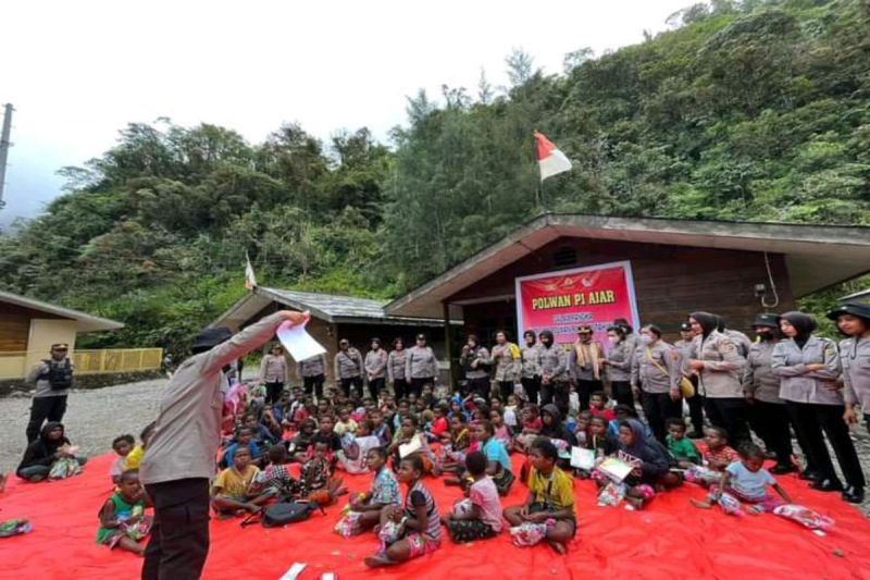 Polwan Polres Mimika gelar kegiatan Pi Ajar