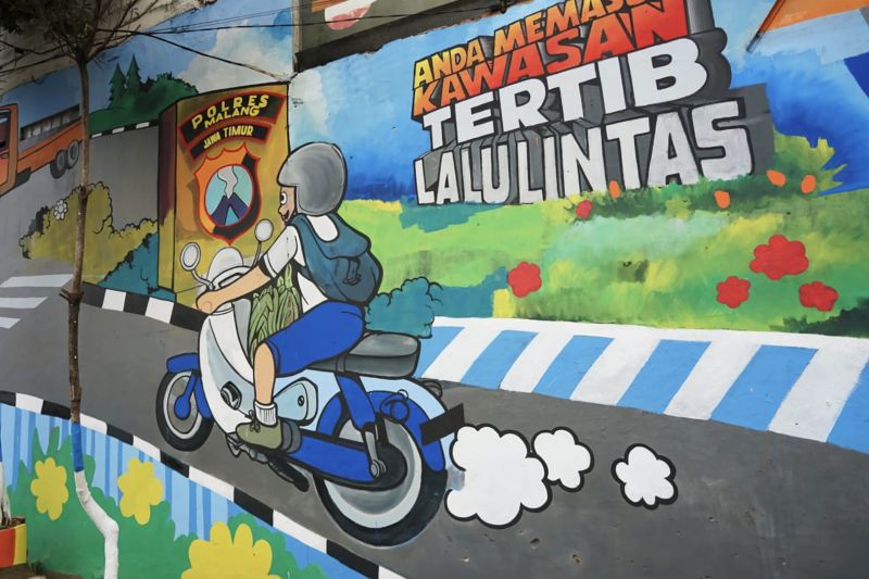 Polres Malang bentuk Kampung Tertib Lalu Lintas Polres Malang bentuk Kampung Tertib Lalu Lintas