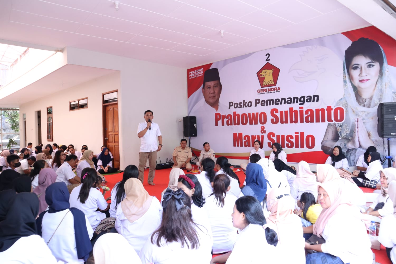 Jalankan instruksi DPP, DPC Partai Gerindra Kota Kediri masif sosialisasikan Prabowo Presiden Jalankan instruksi DPP, DPC Partai Gerindra Kota Kediri masif sosialisasikan Prabowo Presiden