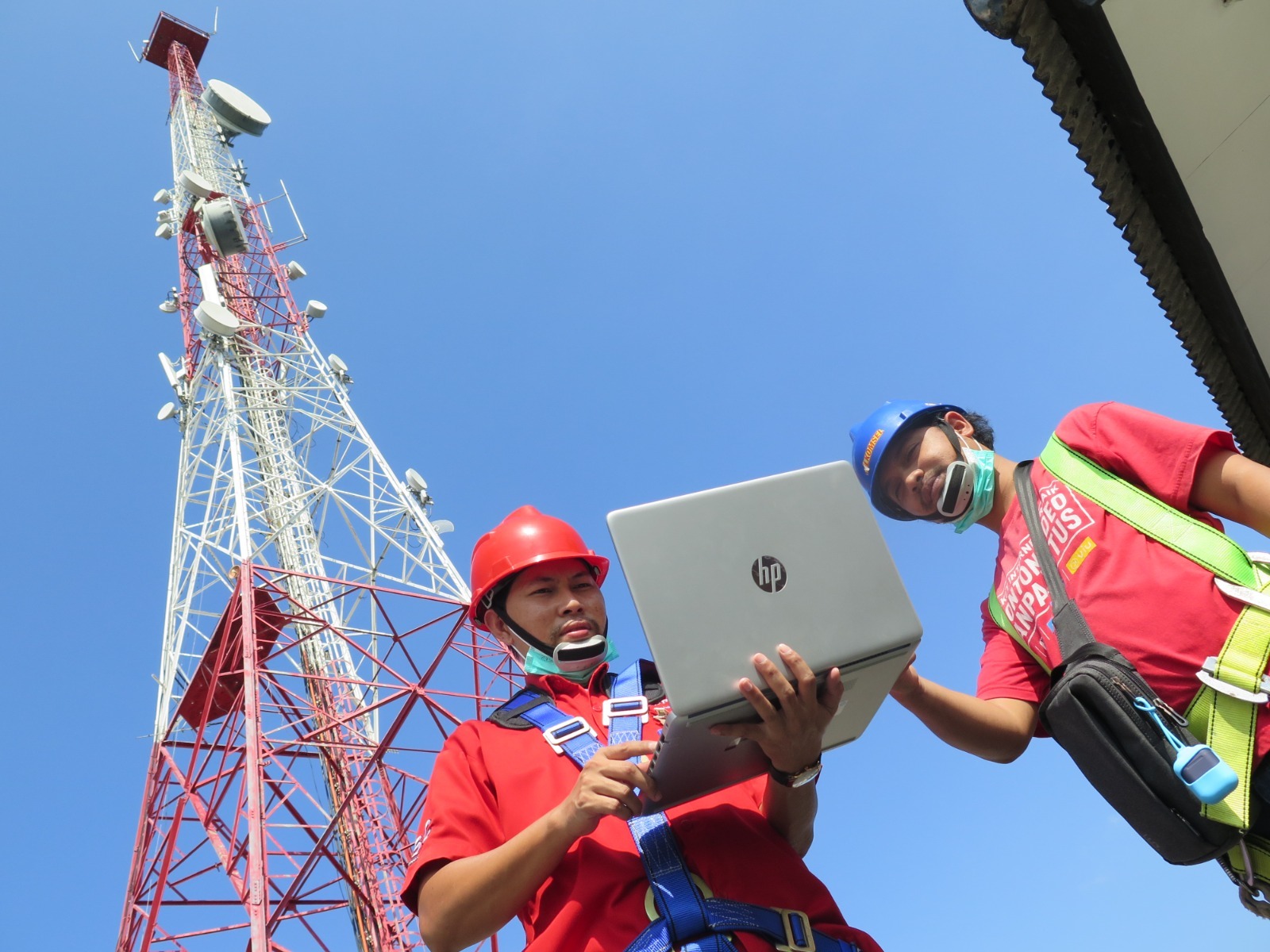 Pemerataan akses internet, Telkomsel gelar ratusan BTS baru di Papua dan Maluku Pemerataan akses internet, Telkomsel gelar ratusan BTS baru di Papua dan Maluku