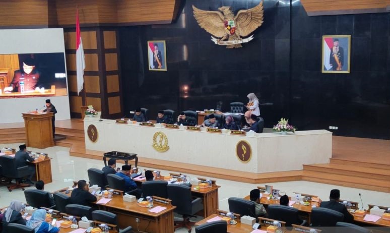 Raperda Penyelenggaraan Kepariwisataan Jabar dinilai dapat jadi contoh Raperda Penyelenggaraan Kepariwisataan Jabar dinilai dapat jadi contoh
