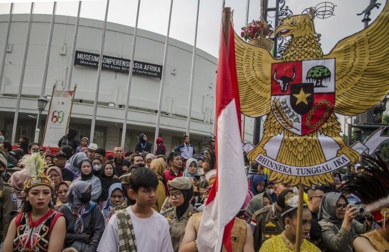 Bhinneka Tunggal Ika untuk dunia Bhinneka Tunggal Ika untuk dunia