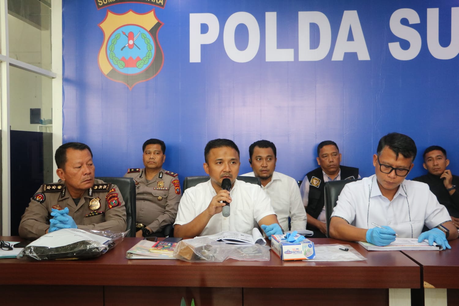 Polda Sumut simpulkan kematian mahasiswi USU karena minum racun sianida Polda Sumut simpulkan kematian mahasiswi USU karena minum racun sianida