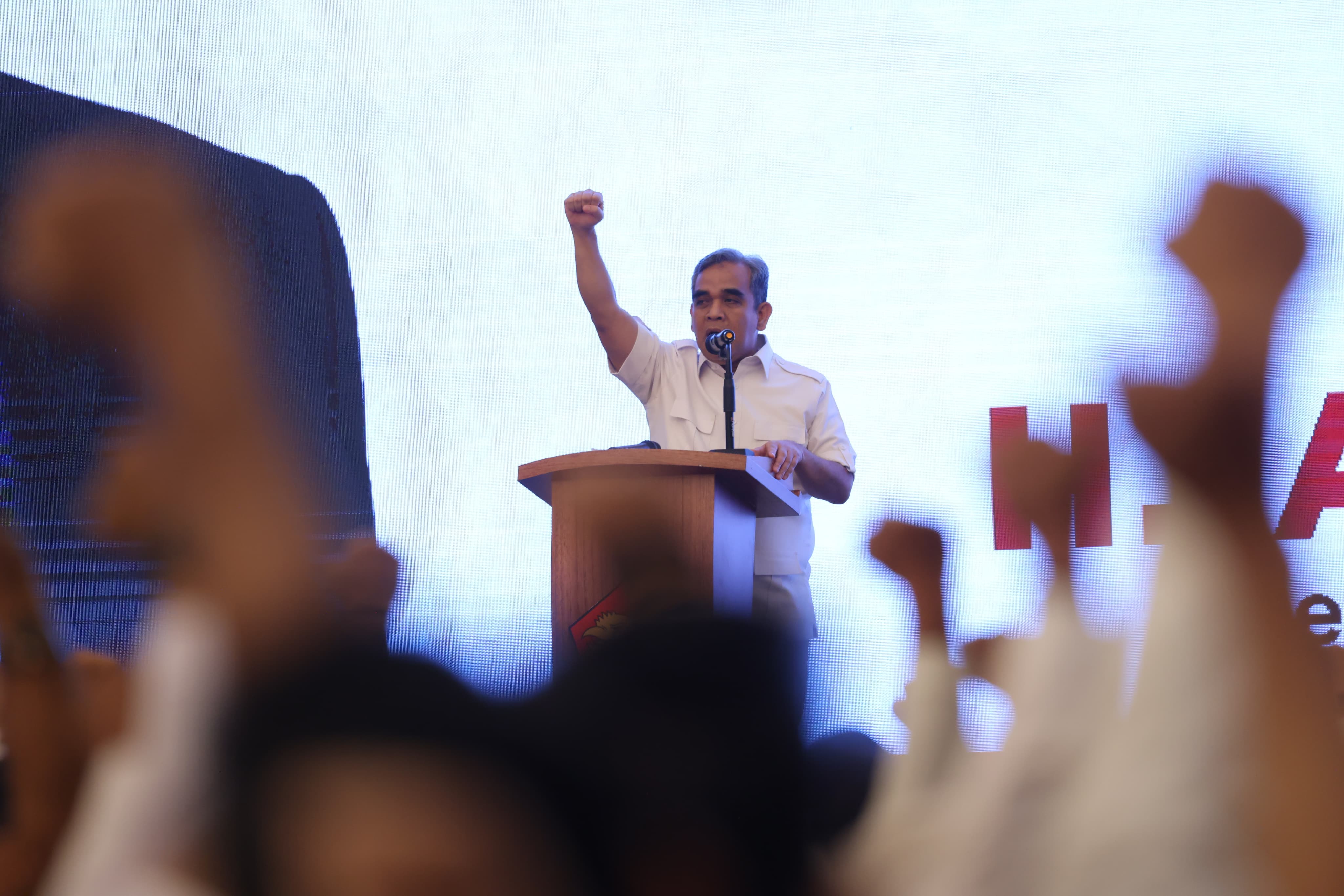 Sekjen Gerindra minta caleg tak bertindak negatif yang bisa rugikan Prabowo Sekjen Gerindra minta caleg tak bertindak negatif yang bisa rugikan Prabowo