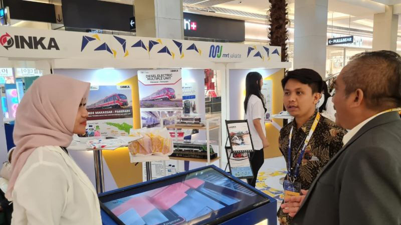 PT INKA ikuti Pameran Sewindu Proyek Strategis Nasional PT INKA ikuti Pameran Sewindu Proyek Strategis Nasional