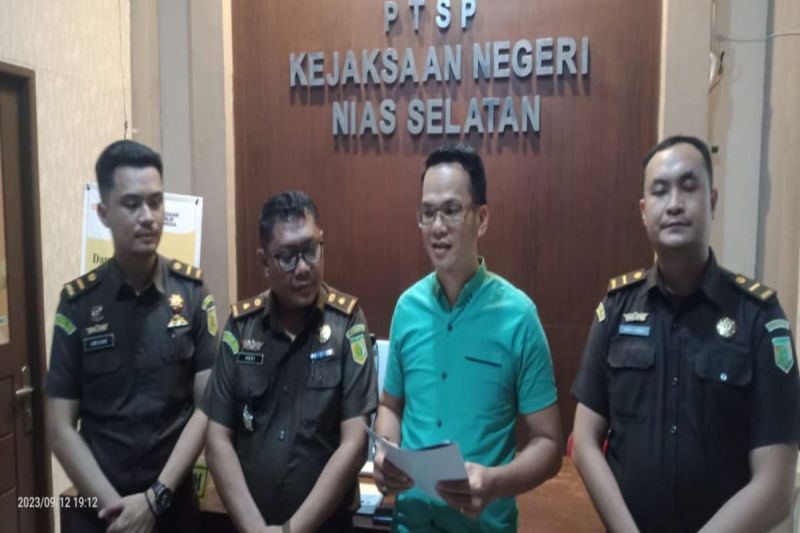 Jaksa tahan tersangka korupsi SMKN 1 Nias Selatan