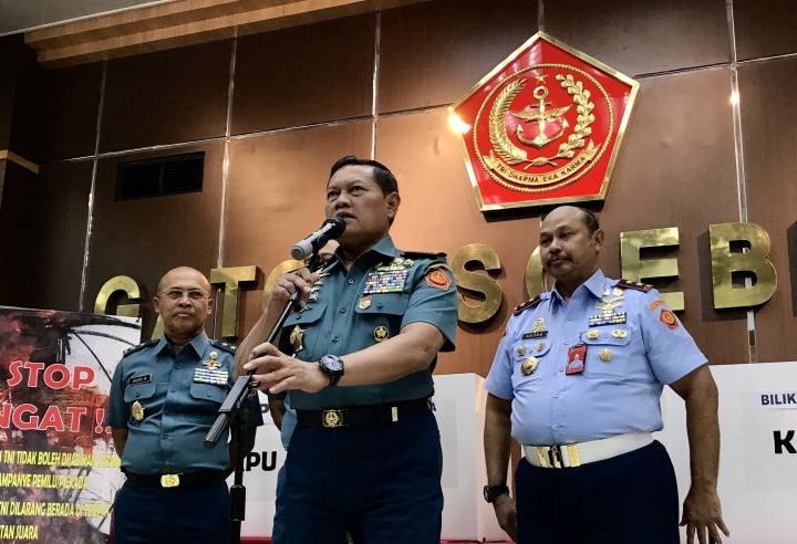 Yudo tegaskan atribut TNI tak boleh untuk kampanye termasuk oleh purnawirawan Yudo tegaskan atribut TNI tak boleh untuk kampanye termasuk oleh purnawirawan