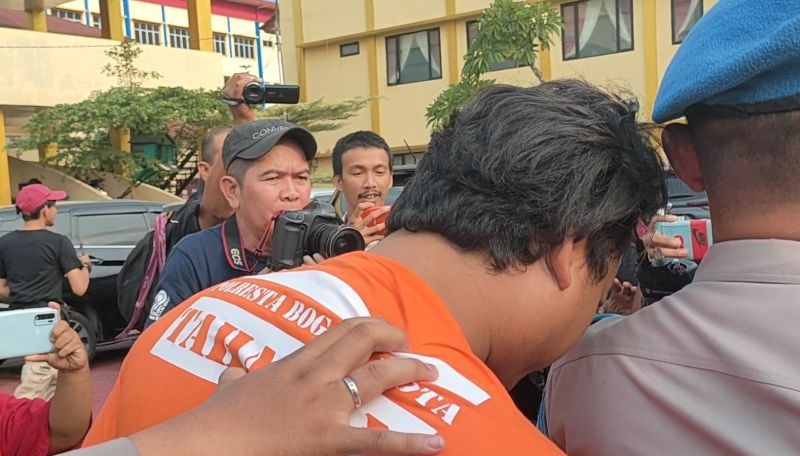 Polisi Bogor tangkap ASN pelaku cabul delapan siswi SD Polisi Bogor tangkap ASN pelaku cabul delapan siswi SD