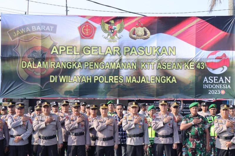Polres Majalengka siaga pengamanan KTT ASEAN di Bandara Kertajati Polres Majalengka siaga pengamanan KTT ASEAN di Bandara Kertajati