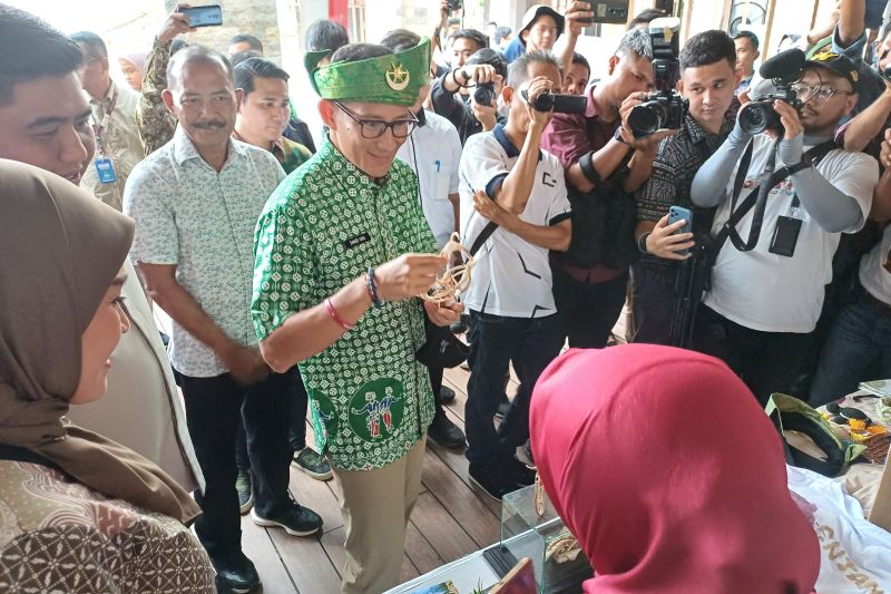Pulau Bintan menjadi salah satu kabupaten favorit untuk dikunjungi Pulau Bintan menjadi salah satu kabupaten favorit untuk dikunjungi