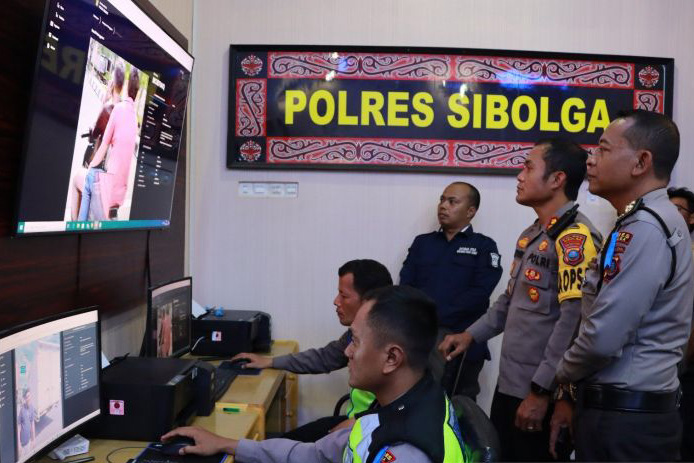 Polres Sibolga uji coba tilang elektronik kepada pelanggar lalu lintas Polres Sibolga uji coba tilang elektronik kepada pelanggar lalu lintas
