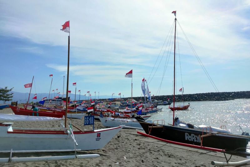 Kemendikbudristek gelar lomba perahu layar ajak nelayan jaga laut Kemendikbudristek gelar lomba perahu layar ajak nelayan jaga laut