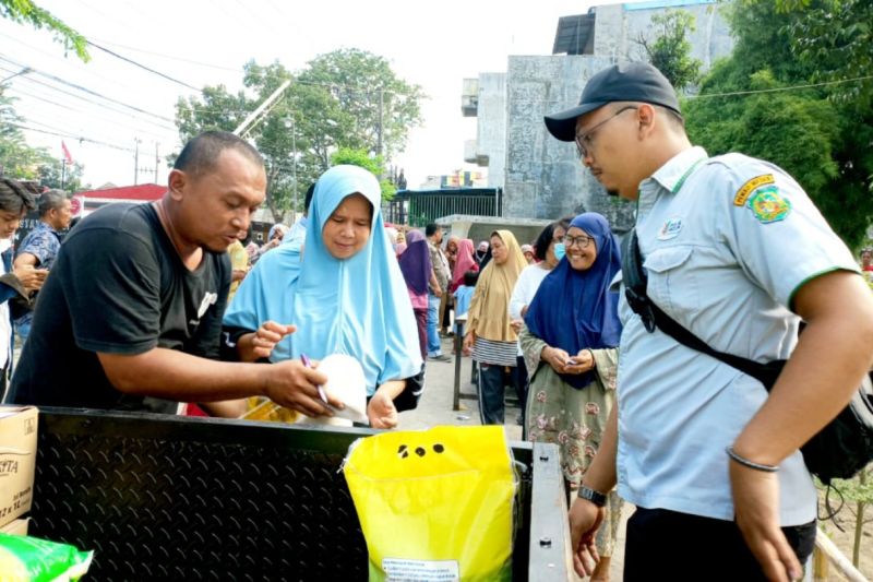 Perumda Pasar sebut tinggi minat warga Medan sambut pasar murah keliling Perumda Pasar sebut tinggi minat warga Medan sambut pasar murah keliling