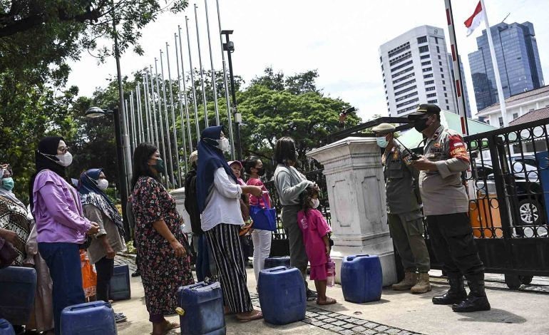 Pipanisasi untuk solusi air bersih di Muara Angke Pipanisasi untuk solusi air bersih di Muara Angke