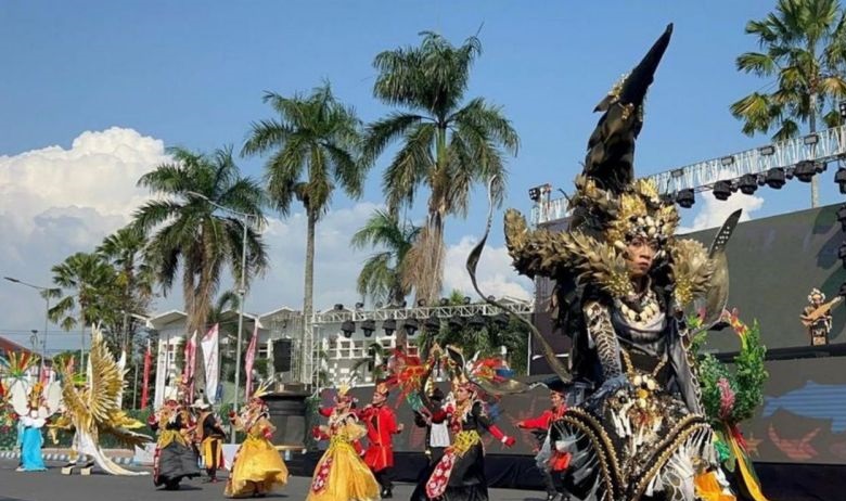 Pemprov Kaltim pamerkan pesona IKN di ajang Jember Fashion Carnaval