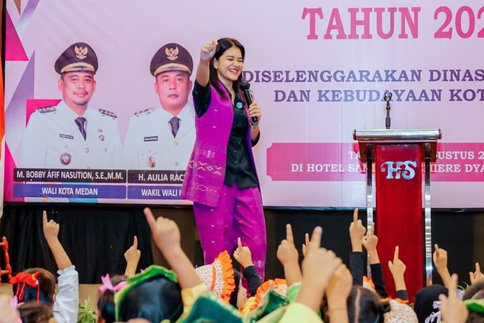 Kahiyang Ayu persiapkan generasi Indonesia Emas 2045 Kahiyang Ayu persiapkan generasi Indonesia Emas 2045