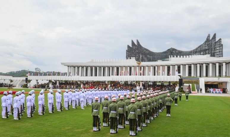 TNI AU tampilkan atraksi pesawat tempur F16 TNI AU tampilkan atraksi pesawat tempur F16