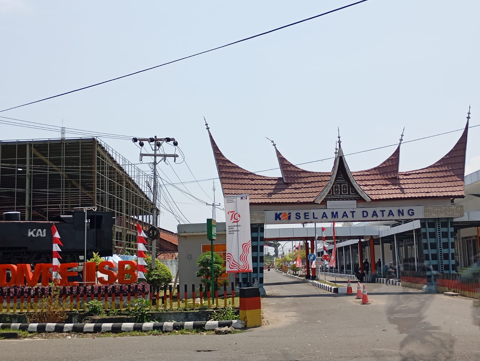 Penumpang kereta api di Divisi Regional II Sumatera Barat tumbuh positif Penumpang kereta api di Divisi Regional II Sumatera Barat tumbuh positif