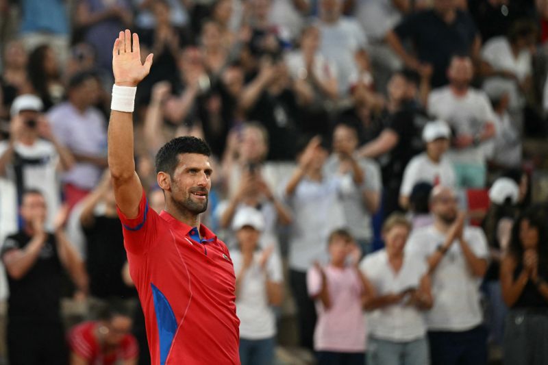 Djokovic berharap cedera lutut kanannya tak gagalkan mimpinya di Olimpiade Paris Djokovic berharap cedera lutut kanannya tak gagalkan mimpinya di Olimpiade Paris