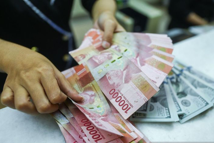 Rupiah Rabu pagi meningkat 16 poin menjadi Rp16.149 per dolar AS Rupiah Rabu pagi meningkat 16 poin menjadi Rp16.149 per dolar AS