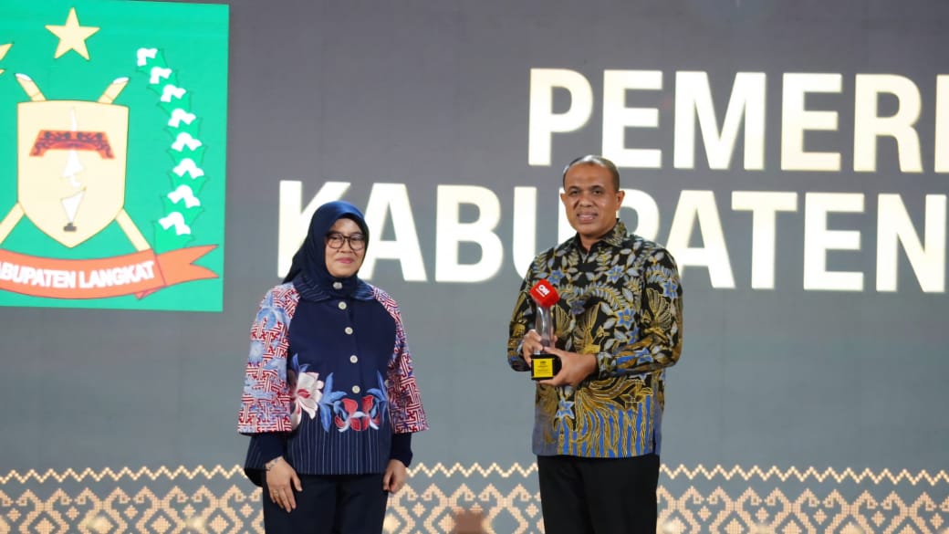Bukti kolaborasi Bubur Pedas, Pj Bupati Langkat diganjar penghargaan Bukti kolaborasi Bubur Pedas, Pj Bupati Langkat diganjar penghargaan
