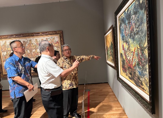 KBRI Tokyo promosi harmoni dalam keberagaman karya seni Indonesia KBRI Tokyo promosi harmoni dalam keberagaman karya seni Indonesia