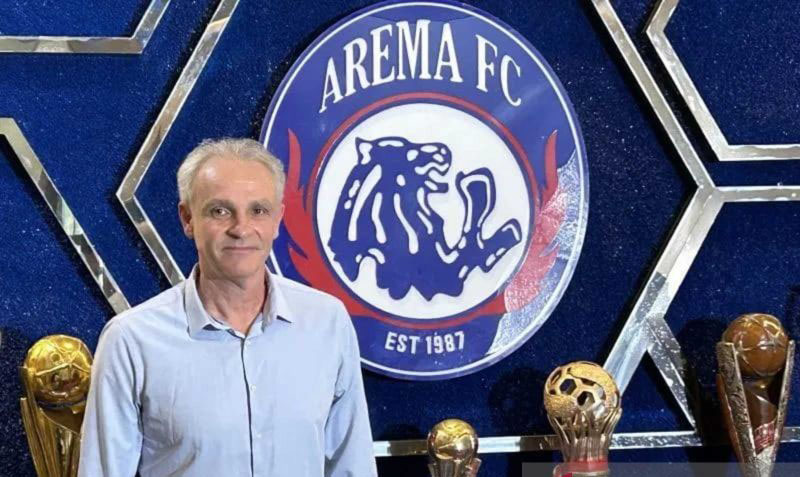 Arema FC incar tiga poin perdana di Stadion Soepriadi