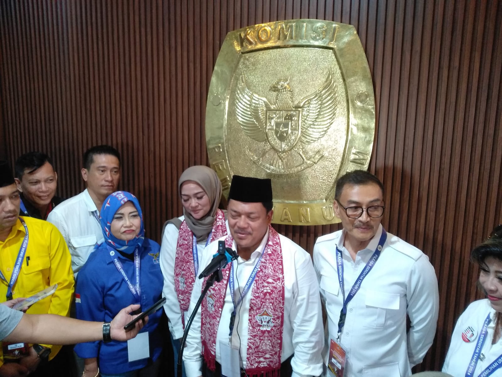 Mantan Wali Kota Salatiga Yuliyanto dukung pasangan Roby-Nina di Pilwakot Salatiga 2024 Mantan Wali Kota Salatiga Yuliyanto dukung pasangan Roby-Nina di Pilwakot Salatiga 2024