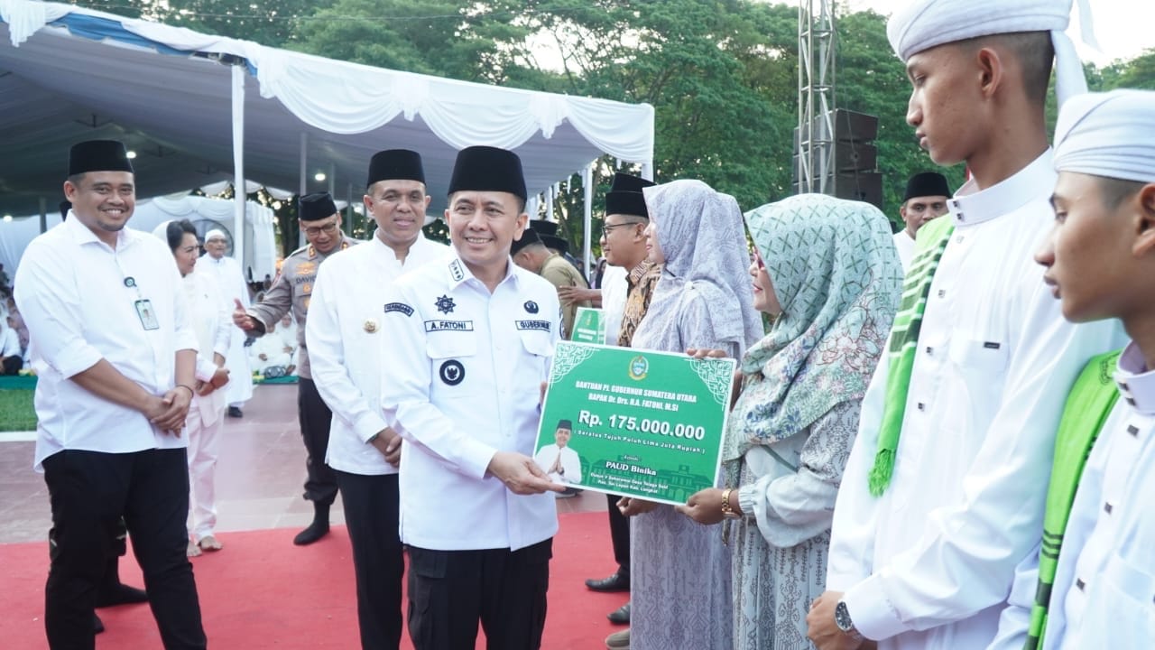 Ribuan orang hadiri tabligh akbar, dukung kesuksesan PON XXI Aceh-Sumut 2024 Ribuan orang hadiri tabligh akbar, dukung kesuksesan PON XXI Aceh-Sumut 2024