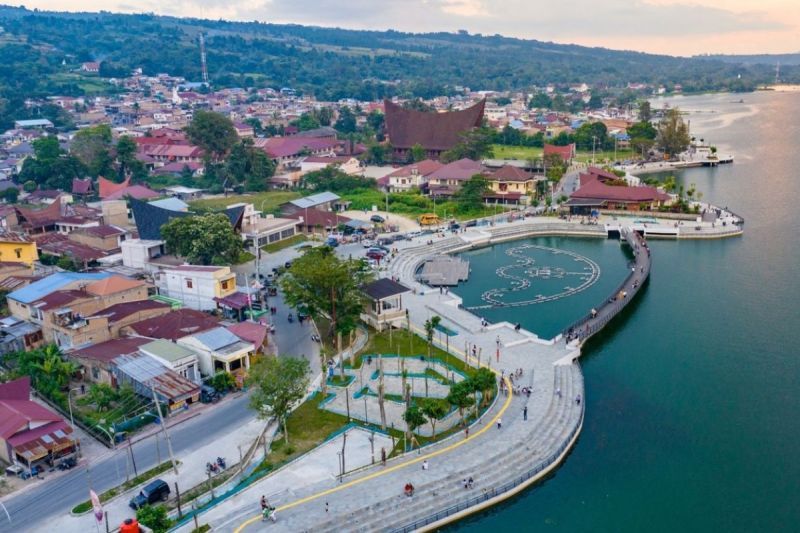 PUPR tuntaskan penataan Waterfront City Pangururan KSPN Danau Toba PUPR tuntaskan penataan Waterfront City Pangururan KSPN Danau Toba