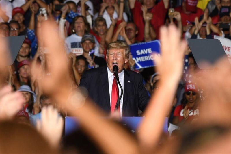 Keluarga Isaac Hayes tuntut Rp47,5 miliar kepada tim kampanye Trump Keluarga Isaac Hayes tuntut Rp47,5 miliar kepada tim kampanye Trump