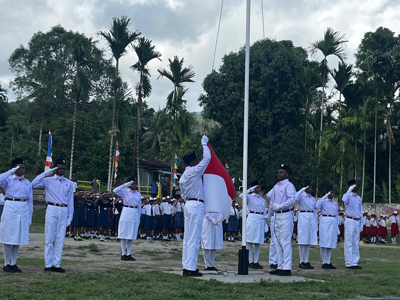 Pertama Kali di Kabupaten Jayapura Upacara HUT RI Dipimpin Kapolres Pertama Kali di Kabupaten Jayapura Upacara HUT RI Dipimpin Kapolres