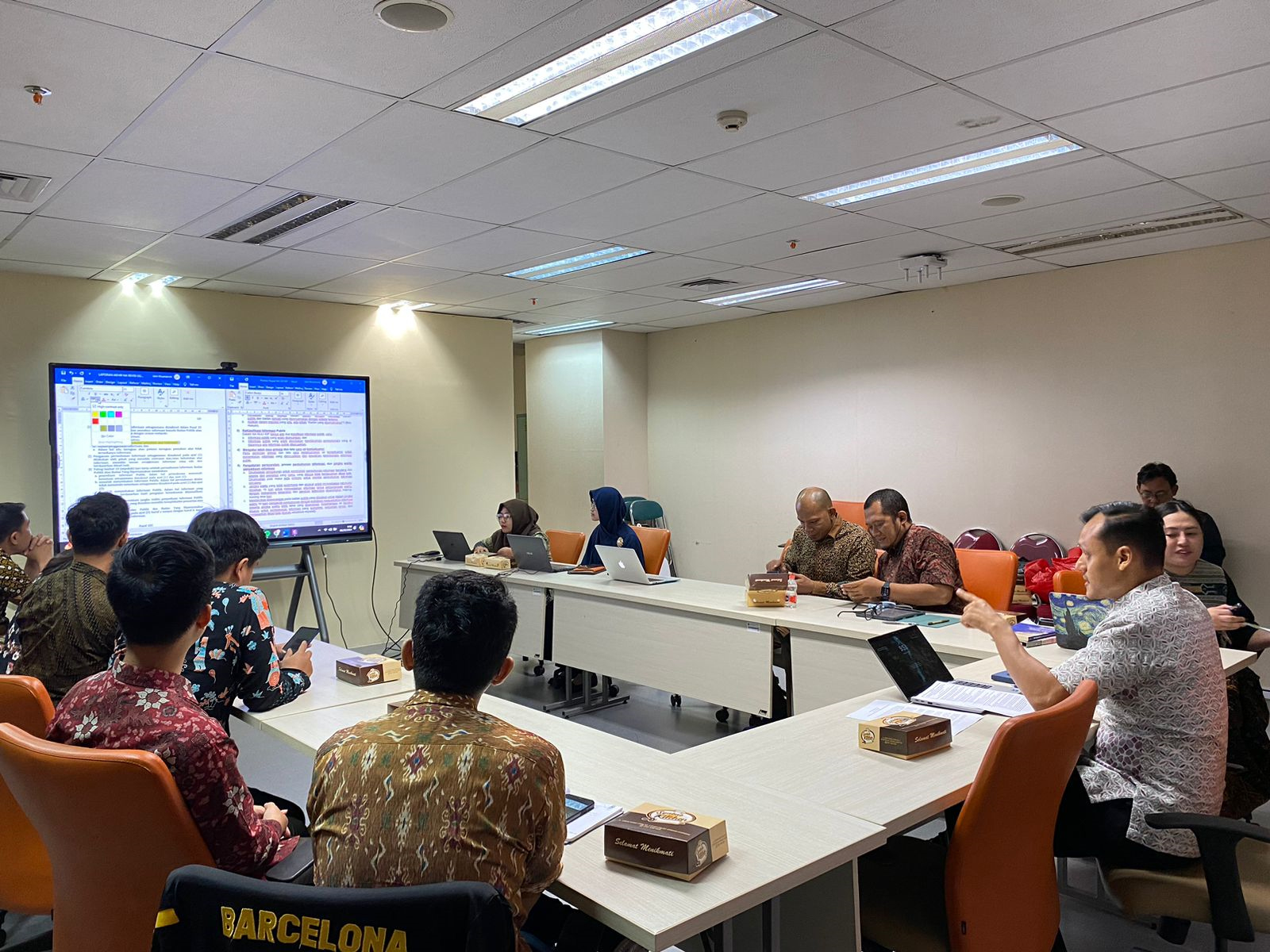 Ikuti pembahasan naskah akademik revisi UU KIP, KI Jakarta dorong penguatan kesekretariatan lembaga Ikuti pembahasan naskah akademik revisi UU KIP, KI Jakarta dorong penguatan kesekretariatan lembaga