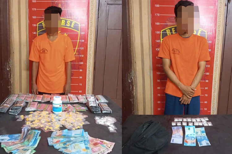 Diduga jual pil koplo, toko kosmetik di Muara Angke digerebek Reskrim Polsek Kragilan Diduga jual pil koplo, toko kosmetik di Muara Angke digerebek Reskrim Polsek Kragilan