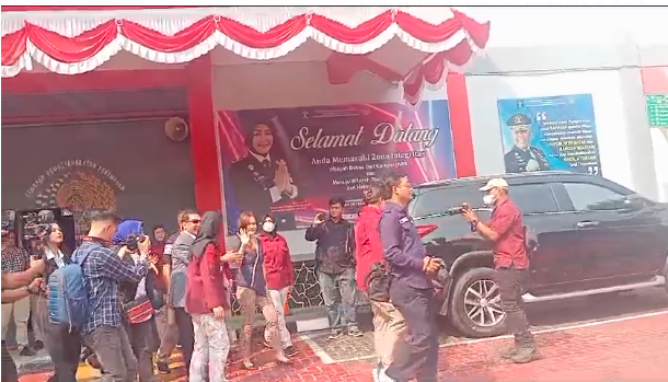 Terpidana kopi sianida Jessica Kumala Wongso bebas bersyarat hari ini Terpidana kopi sianida Jessica Kumala Wongso bebas bersyarat hari ini