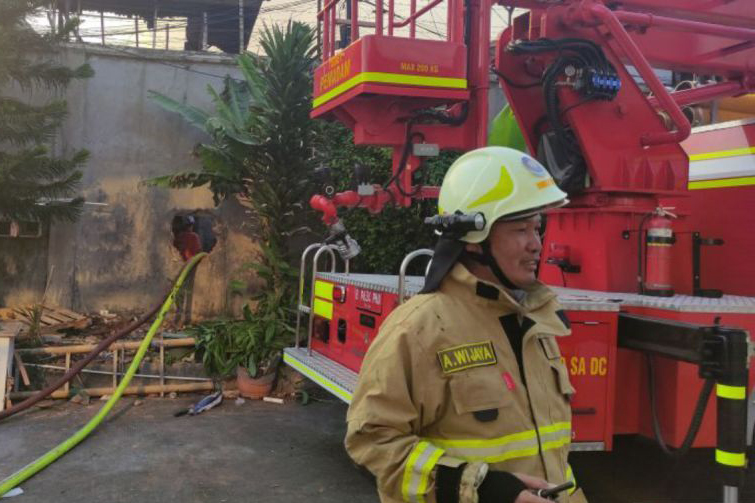 BPBD DKI nyatakan tujuh orang terluka dalam kebakaran di Manggarai