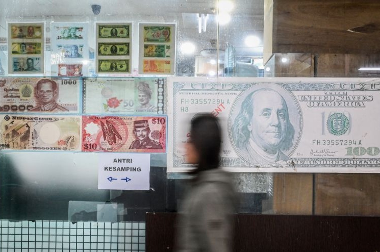 Rupiah menanjak sejalan dengan sinyal dovish dari The Fed
