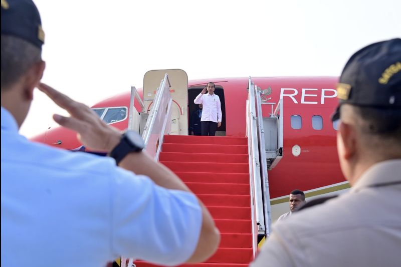 Kunjungan Jokowi ke Jateng untuk resmikan pabrik anoda baterai litium Kunjungan Jokowi ke Jateng untuk resmikan pabrik anoda baterai litium