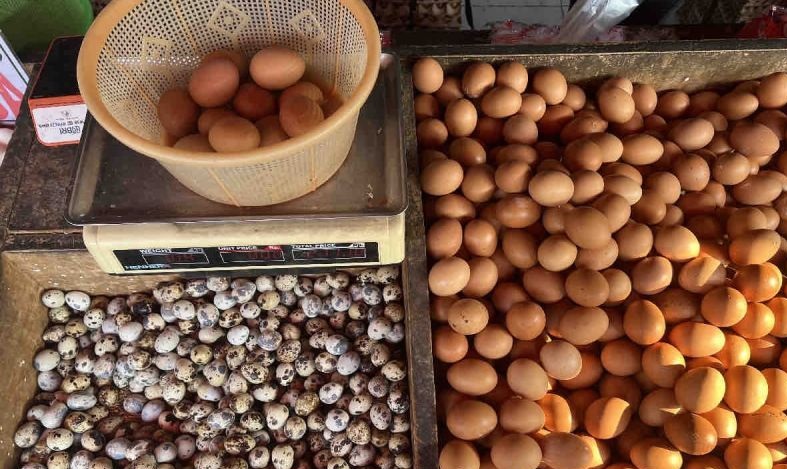 Harga pangan Sabtu turun: Telur Rp28.100 per kg, cabai Rp55.030 per kg