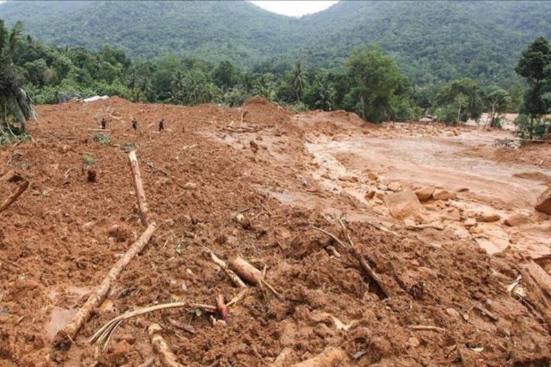 Korban tewas akibat longsor di India menjadi 215 orang, 206 hilang Korban tewas akibat longsor di India menjadi 215 orang, 206 hilang