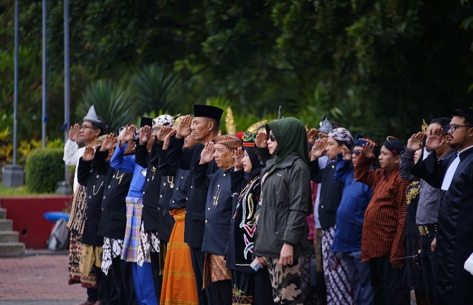 Civitas akademika UMM diharapkan jaga keberagaman budaya dan persatuan Civitas akademika UMM diharapkan jaga keberagaman budaya dan persatuan