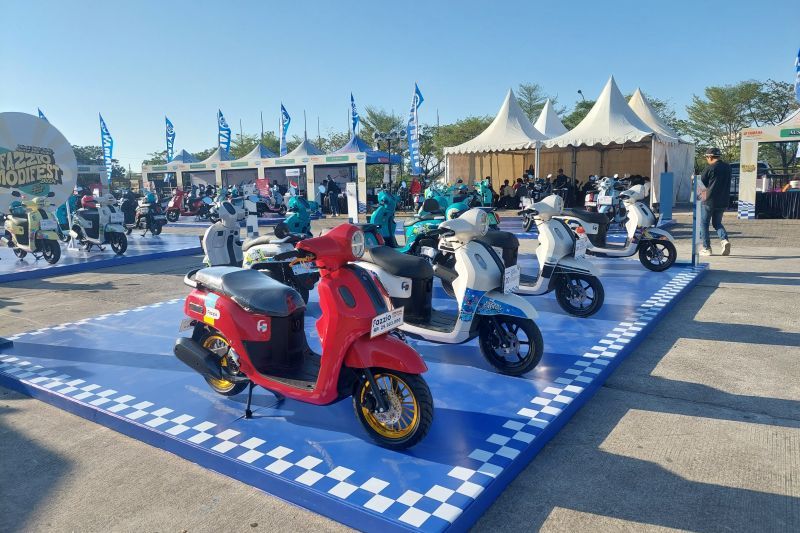 Ragam gaya modifikasi ditampilkan dalam Fazzio Modifest di Makassar