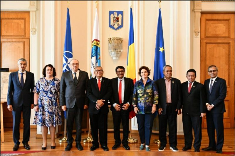 Delegasi MPR RI lakukan kunjungan kerja ke Bucharest Delegasi MPR RI lakukan kunjungan kerja ke Bucharest