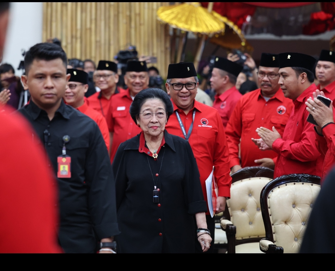 PDIP resmi umumkan 13 Calon Gubernur-Calon Wakil Gubenur Untuk Pilkada 2024 PDIP resmi umumkan 13 Calon Gubernur-Calon Wakil Gubenur Untuk Pilkada 2024
