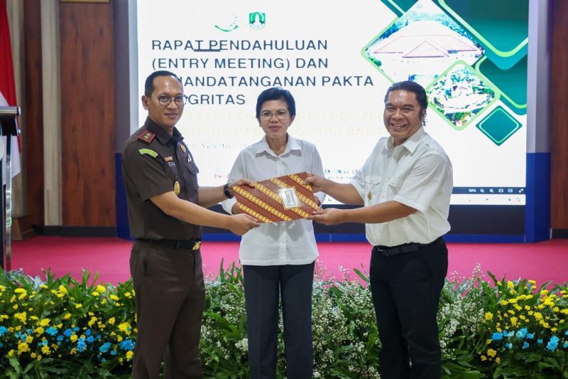 Pemprov Banten gandeng Kejati untuk maksimalkan kinerja pembangunan Pemprov Banten gandeng Kejati untuk maksimalkan kinerja pembangunan