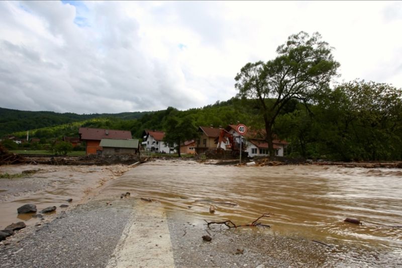 Bosnia Herzegovina, Kroasia, Slovenia dalam peringatan kuning cuaca Bosnia Herzegovina, Kroasia, Slovenia dalam peringatan kuning cuaca