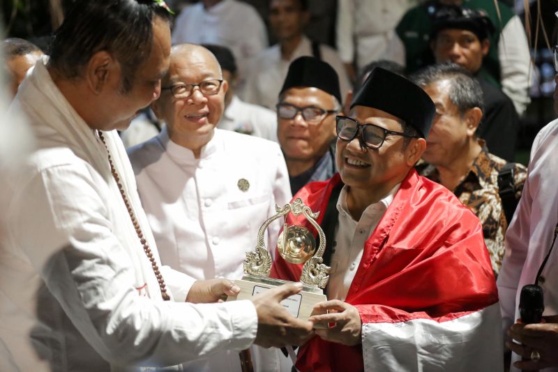Tokoh lintas iman di Bali nobatkan Cak Imin jadi Bapak Toleransi Tokoh lintas iman di Bali nobatkan Cak Imin jadi Bapak Toleransi