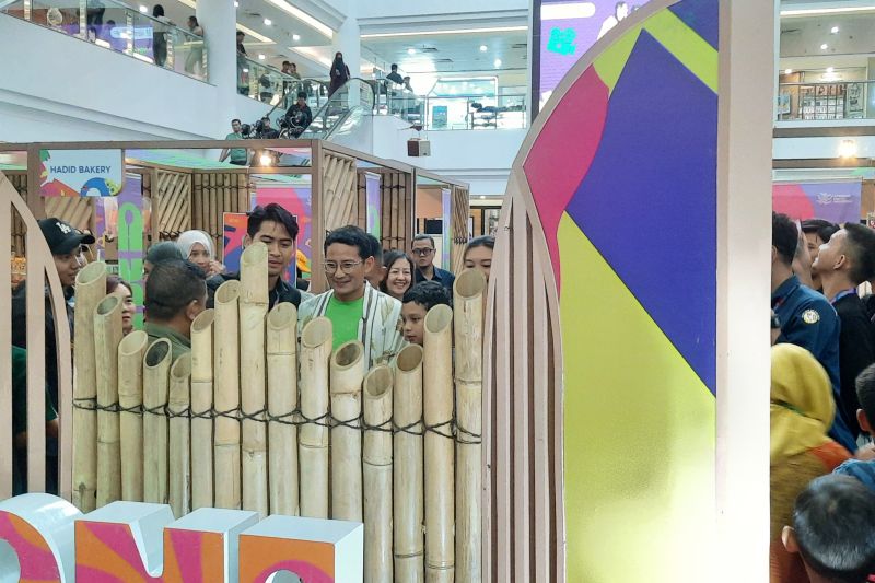 Sandiaga sebut urusan kabinet prerogatif presiden Sandiaga sebut urusan kabinet prerogatif presiden